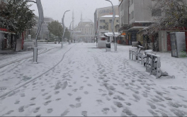 Hava şartları nedeniyle 3 kentte eğitime ara verildi